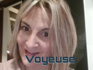 Voyeuse